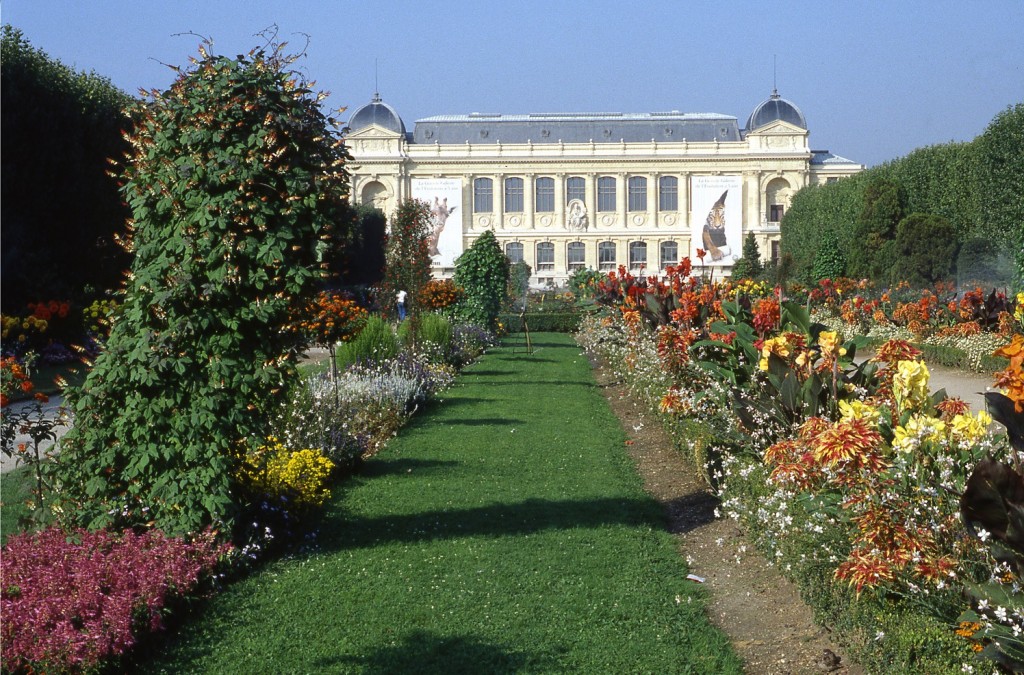 Façade de la Grande Galerie de l'Évolution crédit : © MNHN - Olivier Borderie