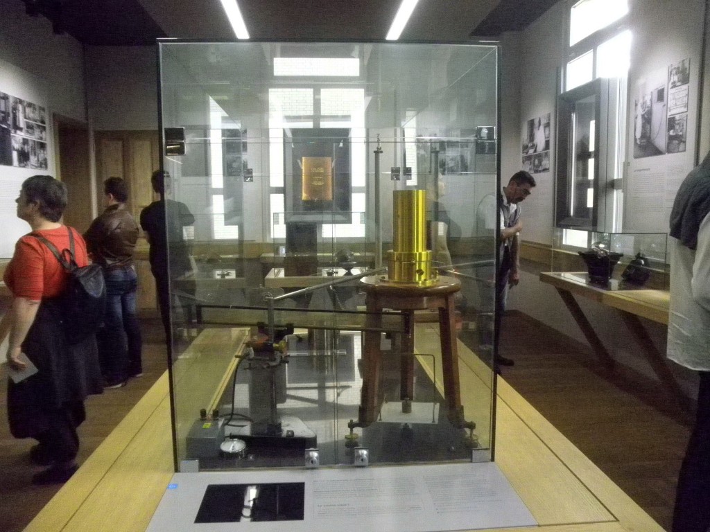 MUSEE CURIE